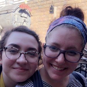 Meet your Posher, Nicole